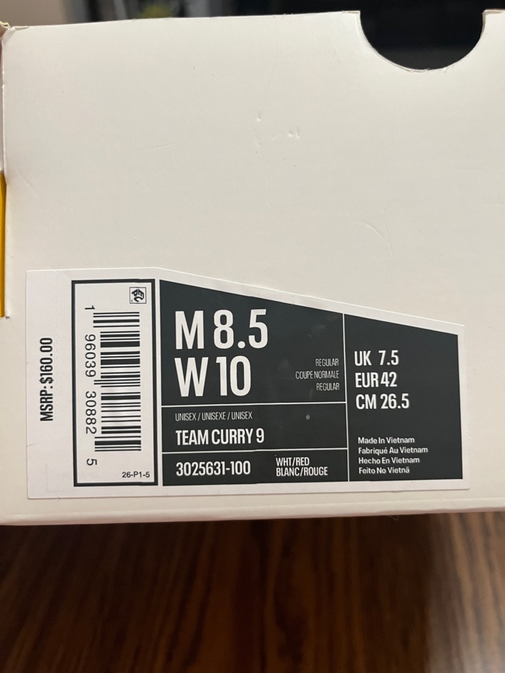 UA Team Curry Sneaker - Picture 2 of 10